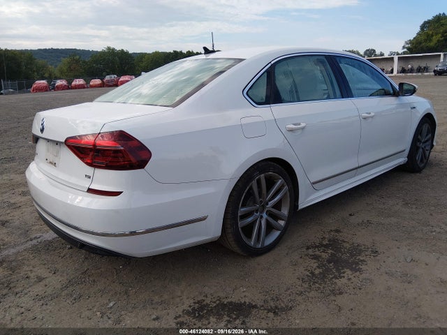 Aukcja sprzedaży 2017 Volkswagen Passat 1.8t R-line, vin: 1VWDT7A39HC020880, numer aukcji: 46124082