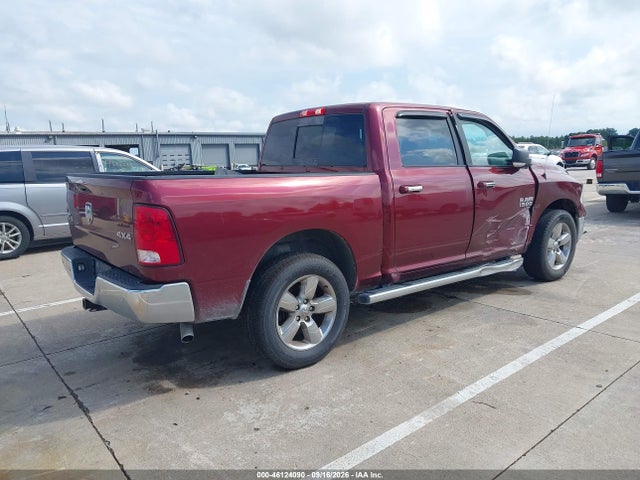 Продажа на аукционе авто 2018 Ram 1500 Big Horn  4x4 5'7 Box, vin: 3C6RR7LG2JG203605, номер лота: 46124090