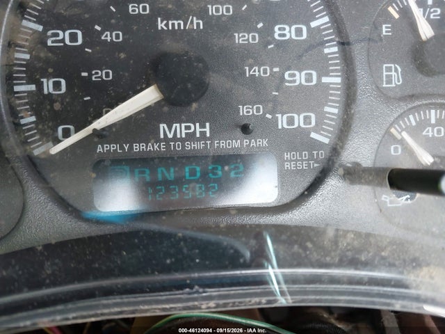 Auction sale of the 2002 Chevrolet Silverado 2500hd, vin: 1GCHK24U22E181937, lot number: 46124094