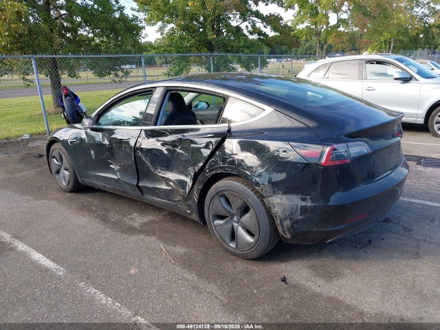 5YJ3E1EB9JF064121 Tesla Model 3 Long Range/performance