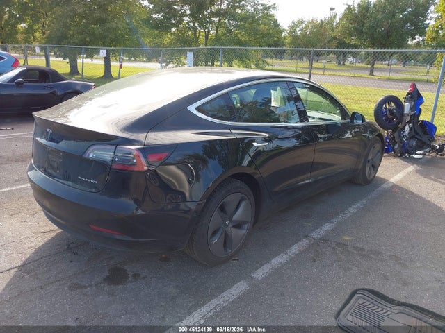 5YJ3E1EB9JF064121 Tesla Model 3 Long Range/performance