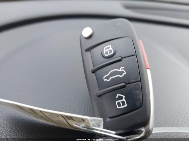 2015 Audi A3 1.8t Premium მანქანა იყიდება აუქციონზე, vin: WAUCCGFF0F1019656, აუქციონის ნომერი: 46124164