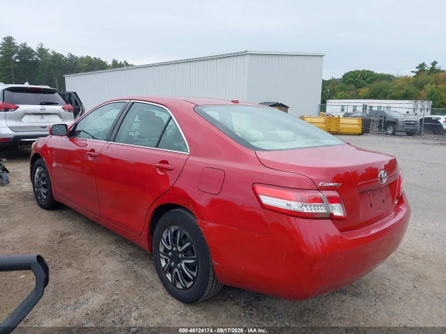 2010 Toyota Camry Le მანქანა იყიდება აუქციონზე, vin: 4T1BF3EK7AU571008, აუქციონის ნომერი: 46124174