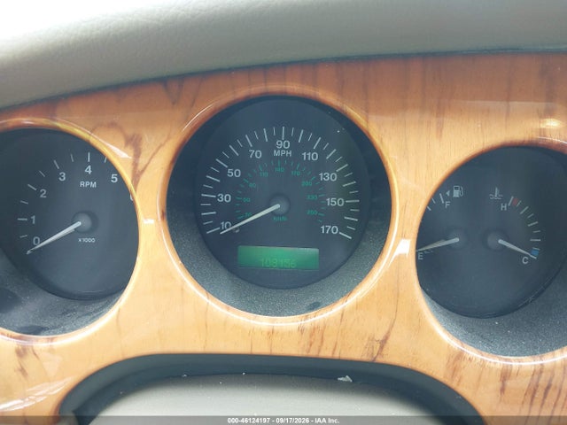 Auction sale of the 1999 Jaguar Xk8, vin: SAJGX2049XC032593, lot number: 46124197