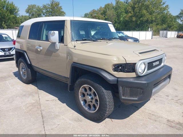 Продаж на аукціоні авто 2011 Toyota Fj Cruiser, vin: JTEBU4BF6BK102962, номер лоту: 46124220