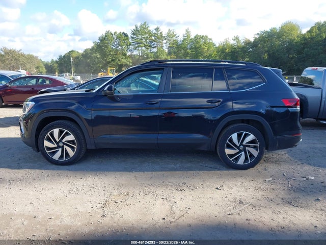 Продаж на аукціоні авто 2024 Volkswagen Atlas 2.0t Se W/technology, vin: 1V2KR2CA0RC530803, номер лоту: 46124293