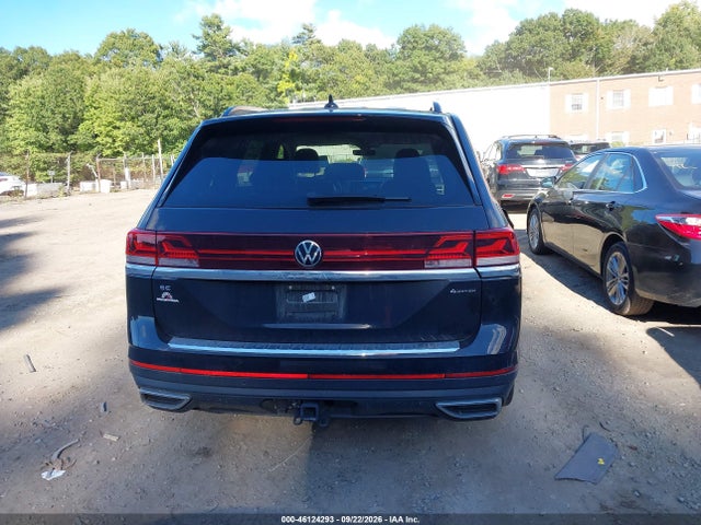 Продаж на аукціоні авто 2024 Volkswagen Atlas 2.0t Se W/technology, vin: 1V2KR2CA0RC530803, номер лоту: 46124293