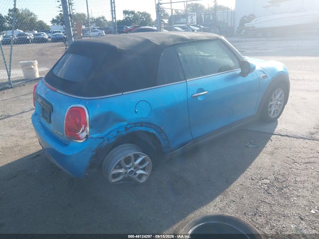 46124297 :رقم المزاد ، WMWWG5C5XG3C19292 vin ، 2016 Mini Convertible Cooper مزاد بيع