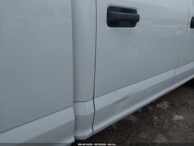 46124328 :رقم المزاد ، 1FT7W2A62JEB19247 vin ، 2018 Ford F-250 Xl مزاد بيع