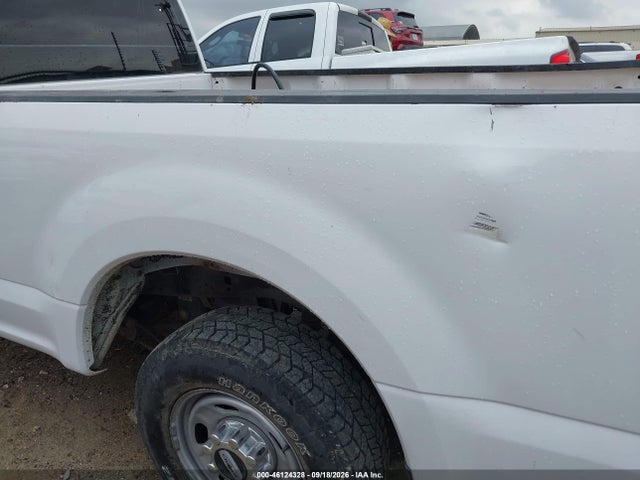 46124328 :رقم المزاد ، 1FT7W2A62JEB19247 vin ، 2018 Ford F-250 Xl مزاد بيع