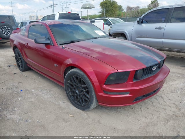 2005 Ford Mustang Gt Deluxe/gt Premium მანქანა იყიდება აუქციონზე, vin: 1ZVHT82H055181555, აუქციონის ნომერი: 46124329