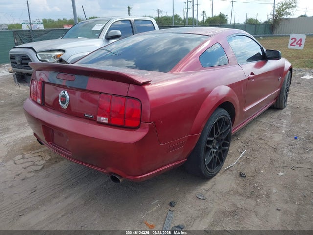 2005 Ford Mustang Gt Deluxe/gt Premium მანქანა იყიდება აუქციონზე, vin: 1ZVHT82H055181555, აუქციონის ნომერი: 46124329