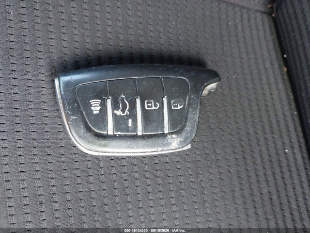 2015 Honda Civic Ex მანქანა იყიდება აუქციონზე, vin: 2HGFG3B85FH525104, აუქციონის ნომერი: 46124330