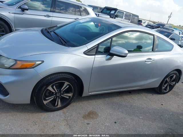 2015 Honda Civic Ex მანქანა იყიდება აუქციონზე, vin: 2HGFG3B85FH525104, აუქციონის ნომერი: 46124330