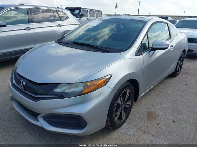 2015 Honda Civic Ex მანქანა იყიდება აუქციონზე, vin: 2HGFG3B85FH525104, აუქციონის ნომერი: 46124330