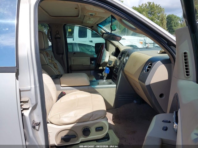 46124357 :رقم المزاد ، 5LTPW18506FJ14263 vin ، 2006 Lincoln Mark Lt مزاد بيع