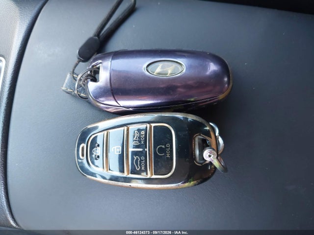 Продажа на аукционе авто 2022 Hyundai Santa Fe Sel, vin: 5NMS64AJ4NH412273, номер лота: 46124373