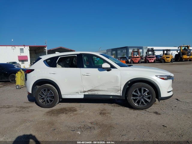 Продаж на аукціоні авто 2018 Mazda Cx-5 Grand Touring, vin: JM3KFBDM3J0453246, номер лоту: 46124409