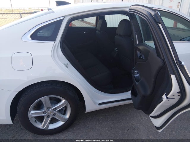 Продажа на аукционе авто 2020 Chevrolet Malibu Fwd 1fl, vin: 1G1ZC5ST5LF139277, номер лота: 46124459
