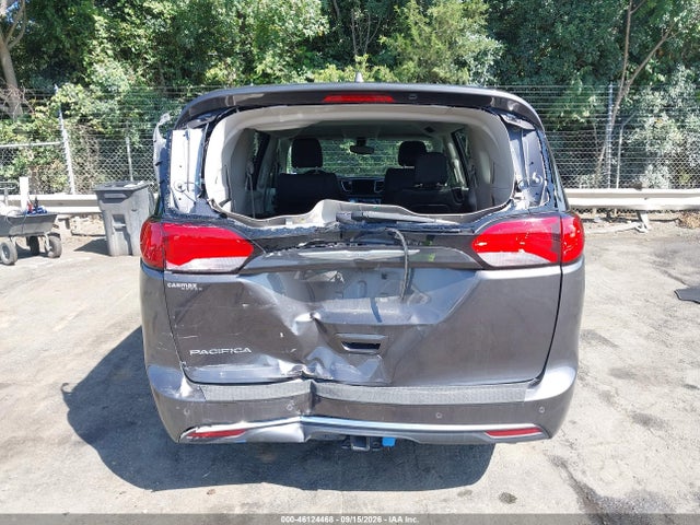 Продаж на аукціоні авто 2017 Chrysler Pacifica Touring-l, vin: 2C4RC1BG6HR638091, номер лоту: 46124468
