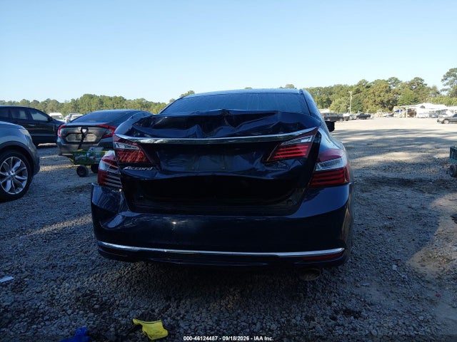Продажа на аукционе авто 2017 Honda Accord Lx, vin: 1HGCR2F39HA106941, номер лота: 46124487