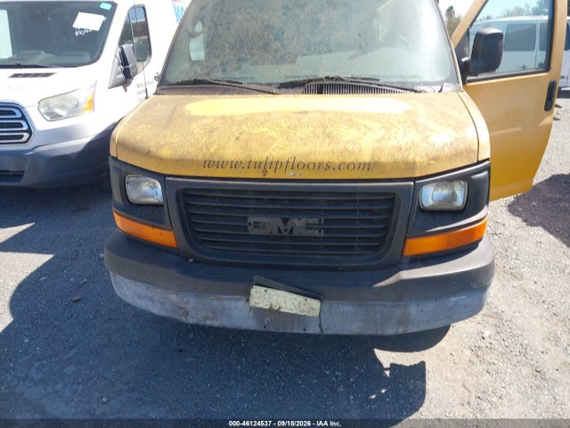 46124537 :رقم المزاد ، 1GDGG31V341907939 vin ، 2004 Gmc Savana Cutaway Standard مزاد بيع