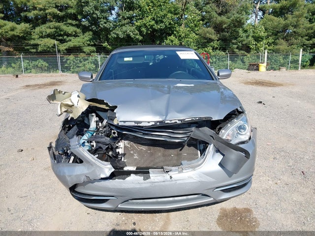 46124538 :رقم المزاد ، 1C3BCBEB7EN158310 vin ، 2014 Chrysler 200 Touring مزاد بيع