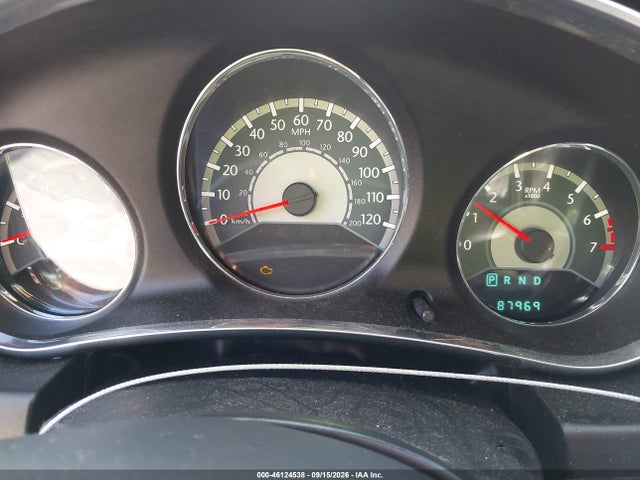 46124538 :رقم المزاد ، 1C3BCBEB7EN158310 vin ، 2014 Chrysler 200 Touring مزاد بيع