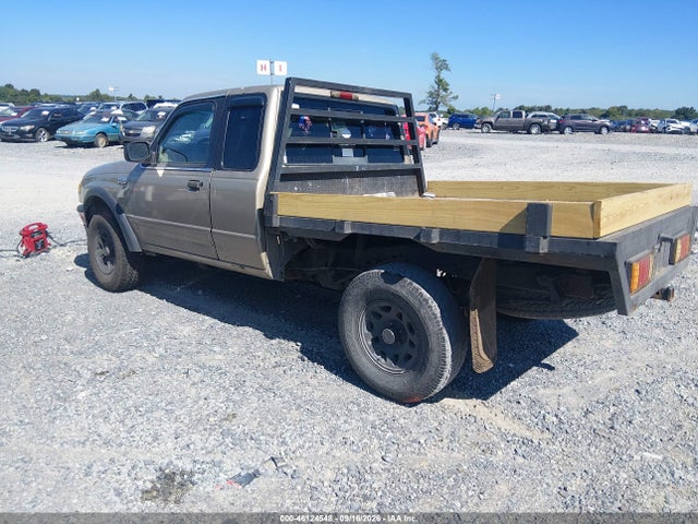 1999 Mazda B4000 Se/tl მანქანა იყიდება აუქციონზე, vin: 4F4ZR17X4XTM17658, აუქციონის ნომერი: 46124548