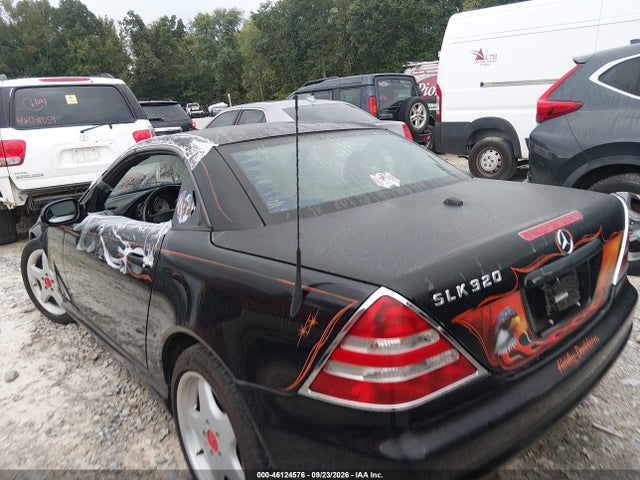 46124576 :رقم المزاد ، WDBKK65F11F229125 vin ، 2001 Mercedes-benz Slk 320 مزاد بيع