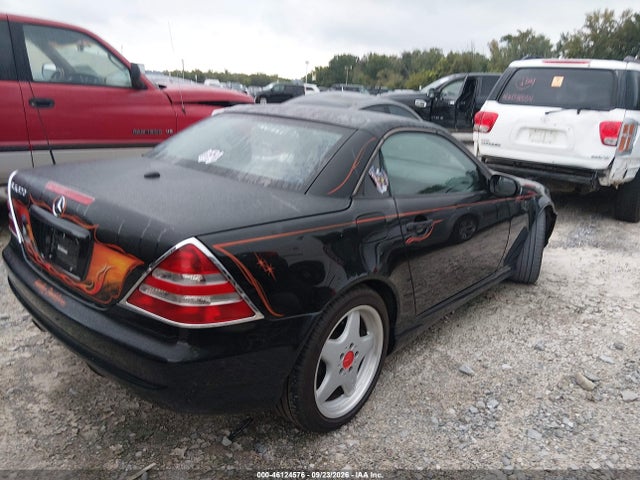 46124576 :رقم المزاد ، WDBKK65F11F229125 vin ، 2001 Mercedes-benz Slk 320 مزاد بيع