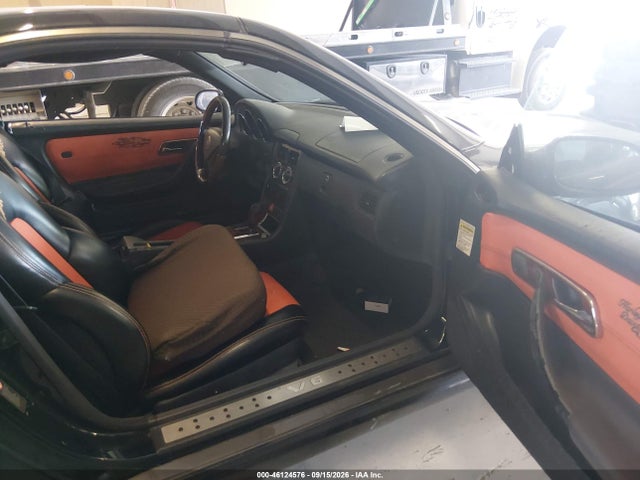 46124576 :رقم المزاد ، WDBKK65F11F229125 vin ، 2001 Mercedes-benz Slk 320 مزاد بيع