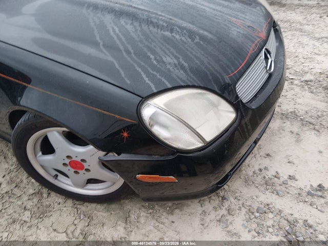46124576 :رقم المزاد ، WDBKK65F11F229125 vin ، 2001 Mercedes-benz Slk 320 مزاد بيع