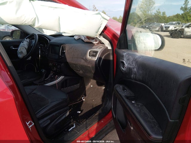 2018 Jeep Compass Latitude 4x4 მანქანა იყიდება აუქციონზე, vin: 3C4NJDBBXJT192136, აუქციონის ნომერი: 46124589