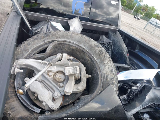 Продажа на аукционе авто 2023 Ram 1500 Big Horn  4x2 5'7 Box, vin: 1C6RREFT0PN693393, номер лота: 46124621