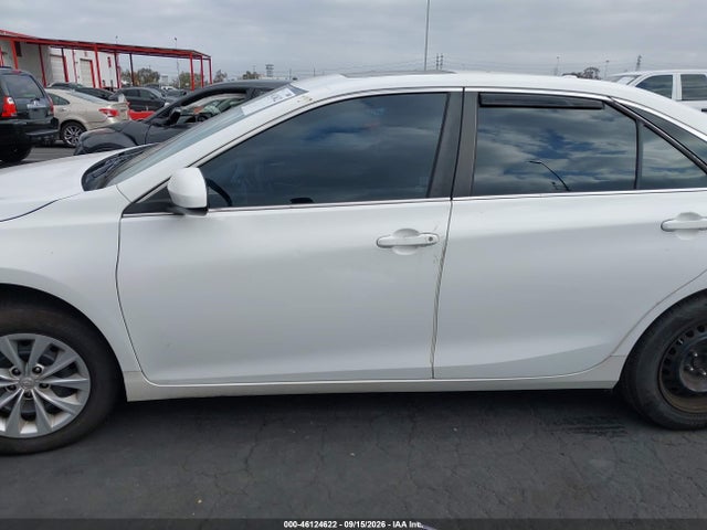 Продажа на аукционе авто 2017 Toyota Camry Le, vin: 4T1BF1FKXHU662013, номер лота: 46124622
