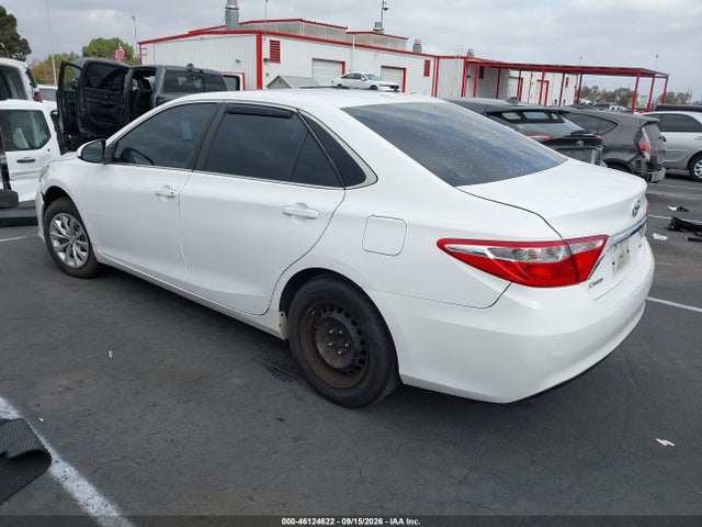Продажа на аукционе авто 2017 Toyota Camry Le, vin: 4T1BF1FKXHU662013, номер лота: 46124622