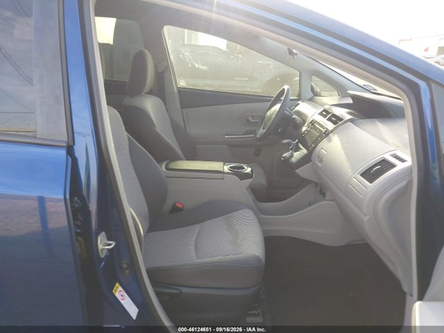 Продаж на аукціоні авто 2017 Toyota Prius V Three, vin: JTDZN3EU2HJ066917, номер лоту: 46124651
