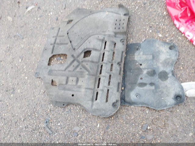 46124670 :رقم المزاد ، 1FMCU0JX6EUC19778 vin ، 2014 Ford Escape Titanium مزاد بيع