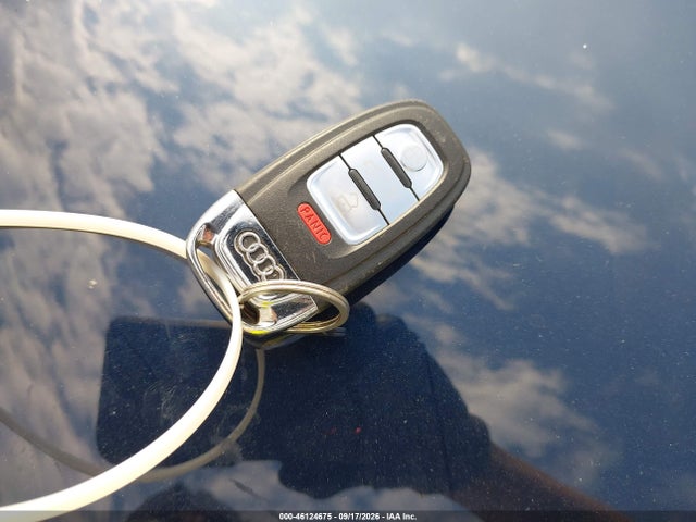 46124675 :رقم المزاد ، WA1C8AFP8EA088811 vin ، 2014 Audi Q5 Hybrid 2.0t Prestige مزاد بيع