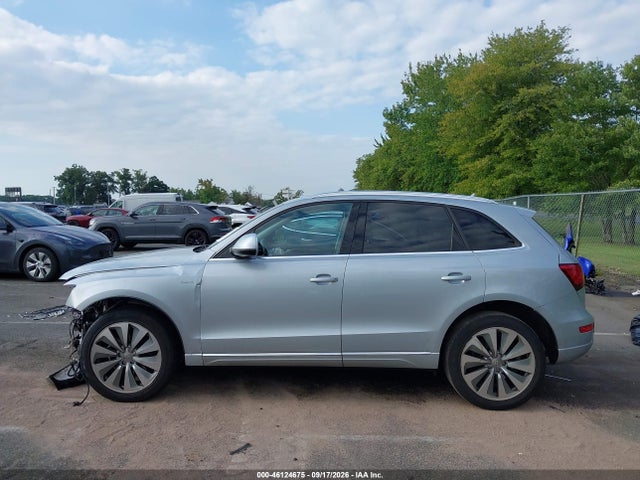 46124675 :رقم المزاد ، WA1C8AFP8EA088811 vin ، 2014 Audi Q5 Hybrid 2.0t Prestige مزاد بيع