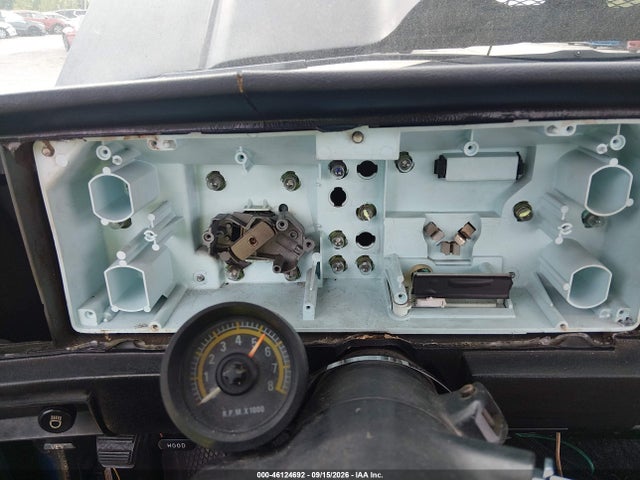 Продажа на аукционе авто 1982 Chevrolet S Truck S10, vin: 1GCCS14B7C2169238, номер лота: 46124692