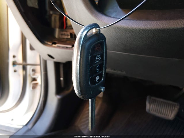 2018 Hyundai Santa Fe Sport 2.4l მანქანა იყიდება აუქციონზე, vin: 5NMZT3LB9JH095110, აუქციონის ნომერი: 46124694