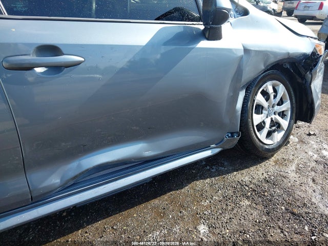 Toyota COROLLA LE 2021 5YFEPMAEXMP194048 Image 17