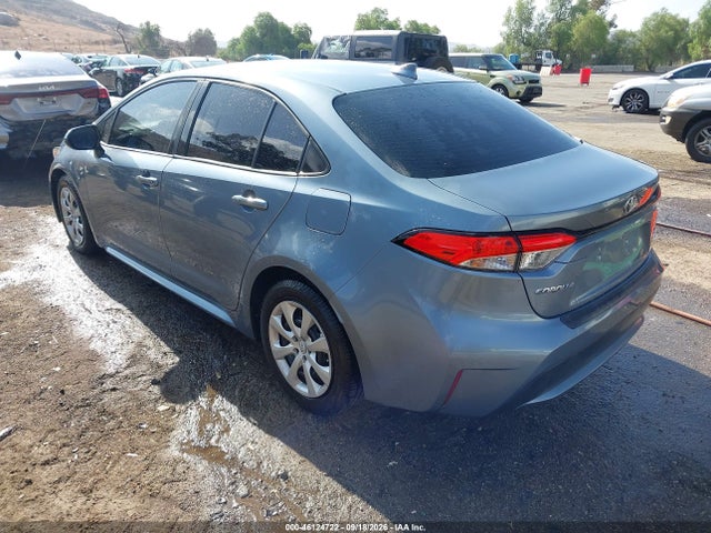 Toyota COROLLA LE 2021 5YFEPMAEXMP194048 Image 3