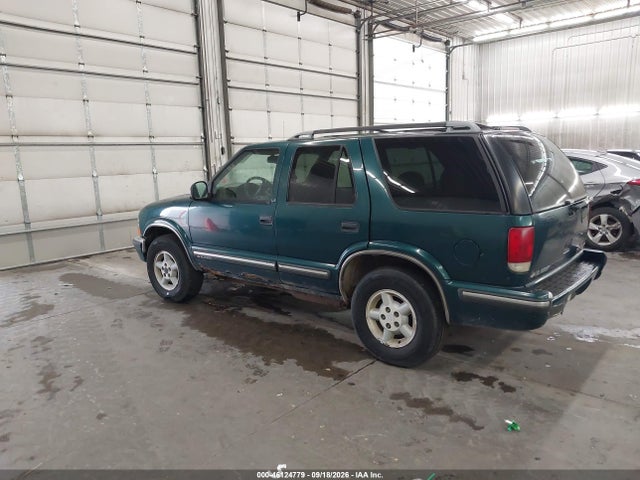 46124779 :رقم المزاد ، 1GNDT13W3W2211664 vin ، 1998 Chevrolet Blazer Ls مزاد بيع