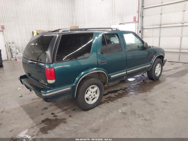 46124779 :رقم المزاد ، 1GNDT13W3W2211664 vin ، 1998 Chevrolet Blazer Ls مزاد بيع
