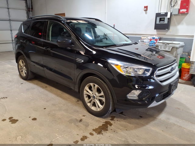 46124783 :رقم المزاد ، 1FMCU9GD9JUD08739 vin ، 2018 Ford Escape Se مزاد بيع