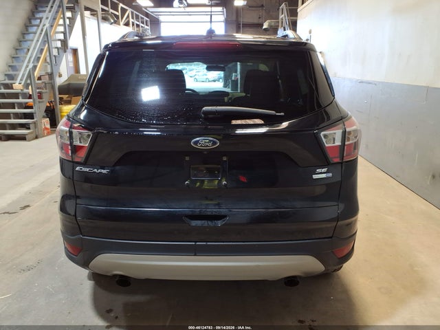 Продажа на аукционе авто 2018 Ford Escape Se, vin: 1FMCU9GD9JUD08739, номер лота: 46124783