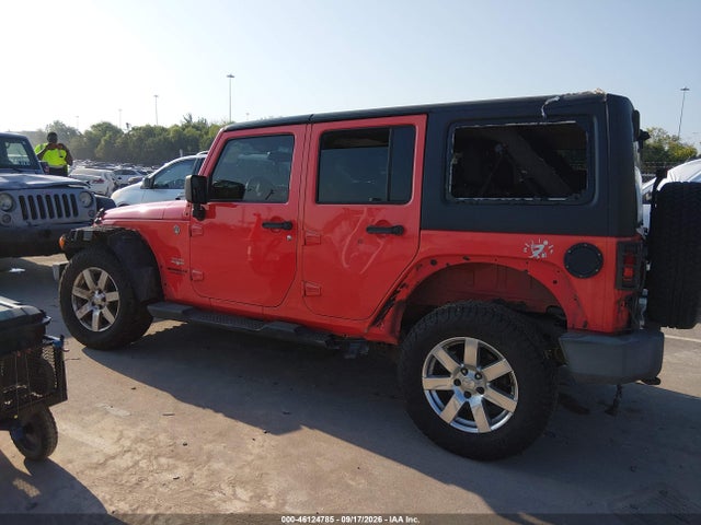 46124785 :رقم المزاد ، 1C4BJWEG5DL575651 vin ، 2013 Jeep Wrangler Unlimited Sahara مزاد بيع